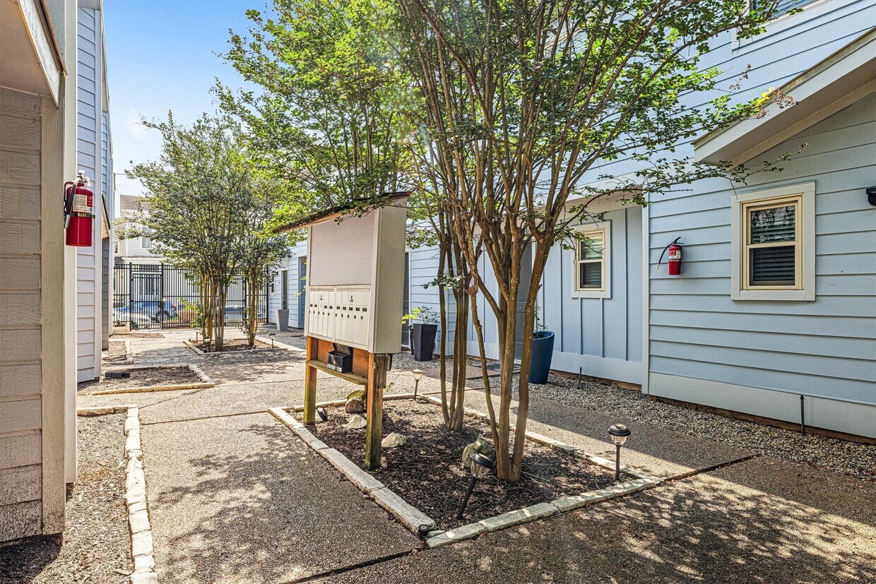 Foto principal - 525 11th St