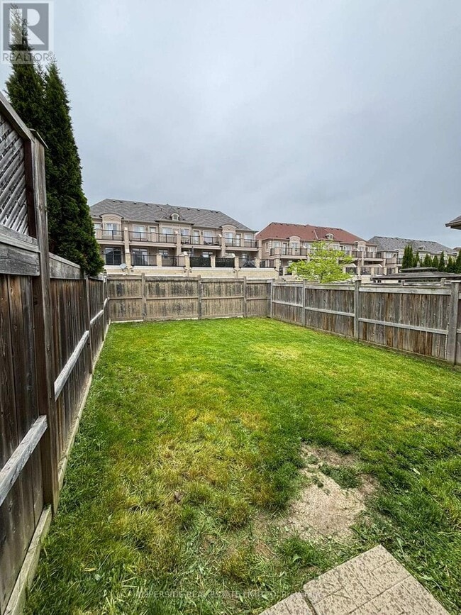 Building Photo - 101 Paperbark Ave