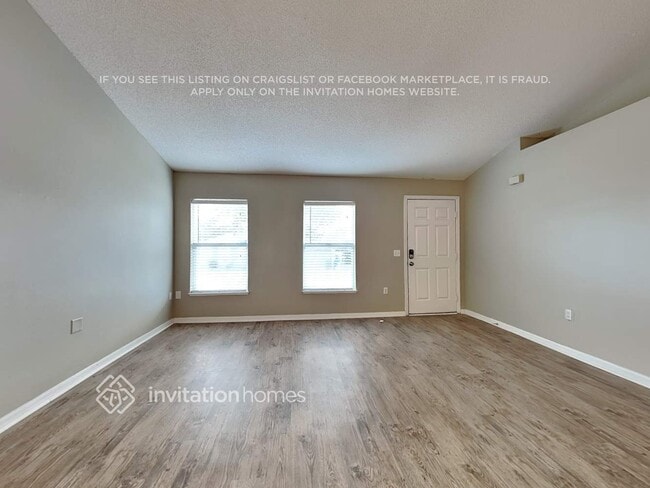 Building Photo - 5882 Windridge Dr
