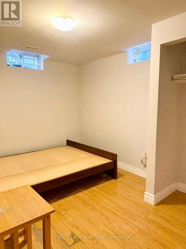 Building Photo - 14 Tormina Ct