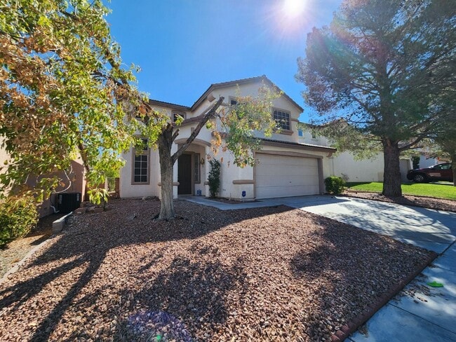Foto del edificio - Stunning Five Bedroom home in Shadow Hills.