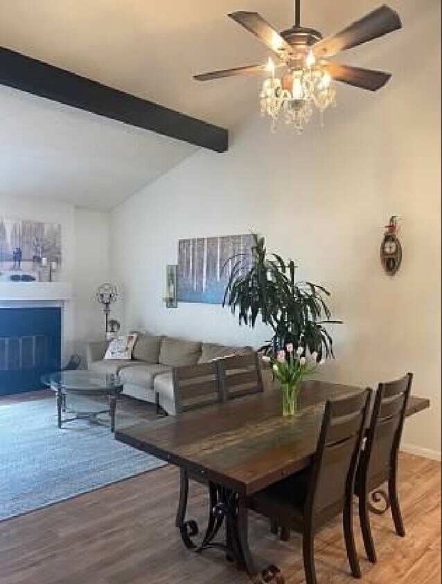 Foto principal - 6960 Hyde Park Dr