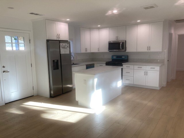 Foto principal - 2662 Midvale Ave