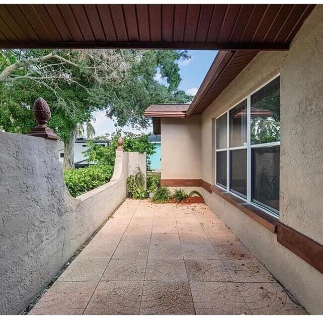 Foto del edificio - 2584 58th Ave S