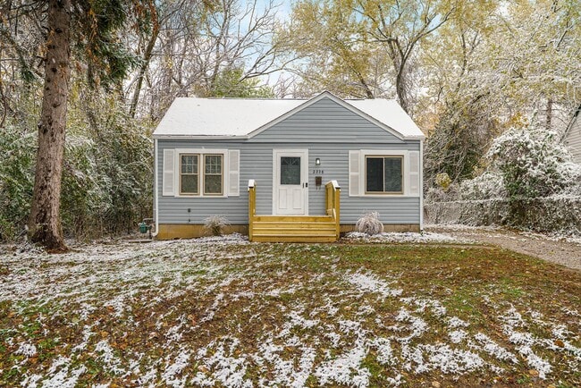 Building Photo - 2228 Holt Ave