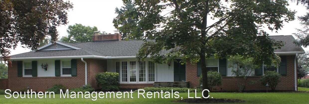 Foto principal - 3 br, 1 bath House - 120 Dixie Drive