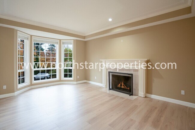 Foto del edificio - Sought After Palisades Neighborhood Tradit...