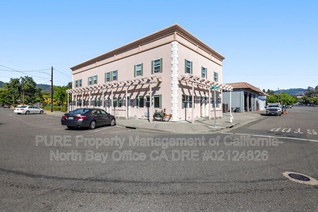 Foto del edificio - 154 Railroad Ave