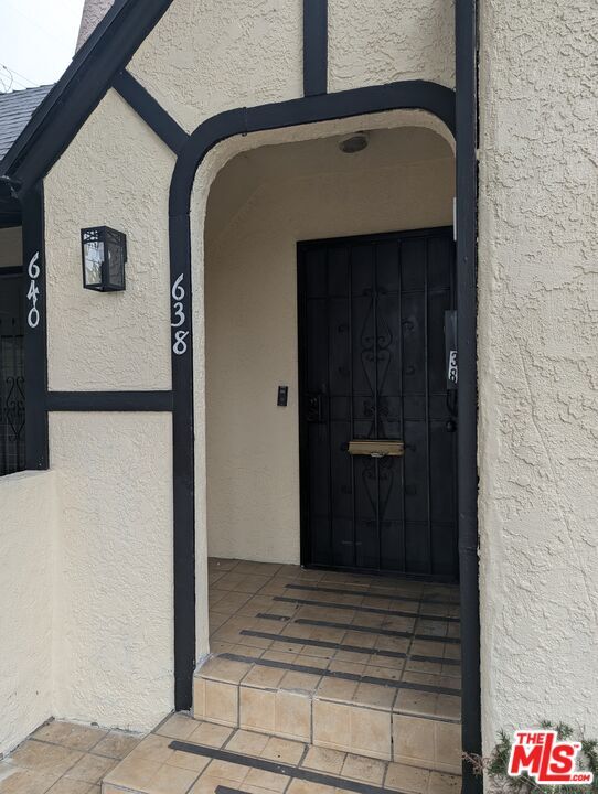 Foto principal - 640 N Poinsettia Pl