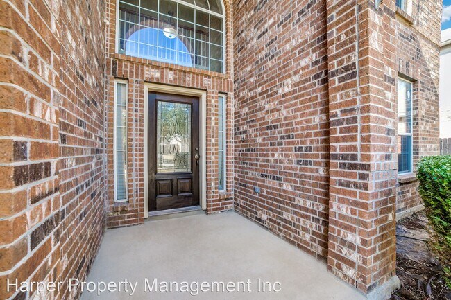 Building Photo - 4 br, 2.5 bath House - 208 Firebird Run