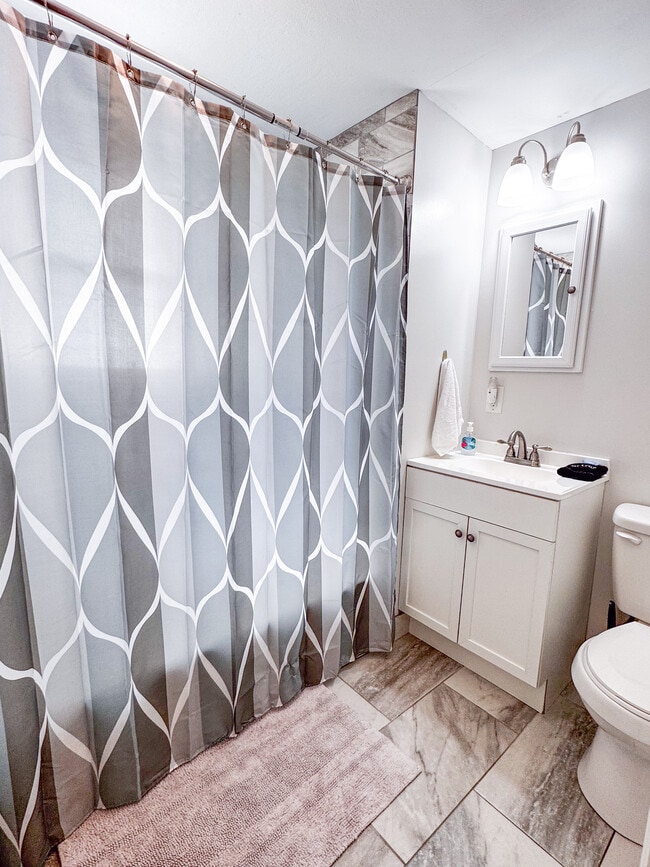 Foto del edificio - 813 N Spair St