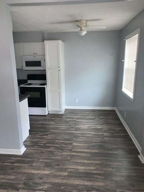 Building Photo - 1306 Chinook Trail