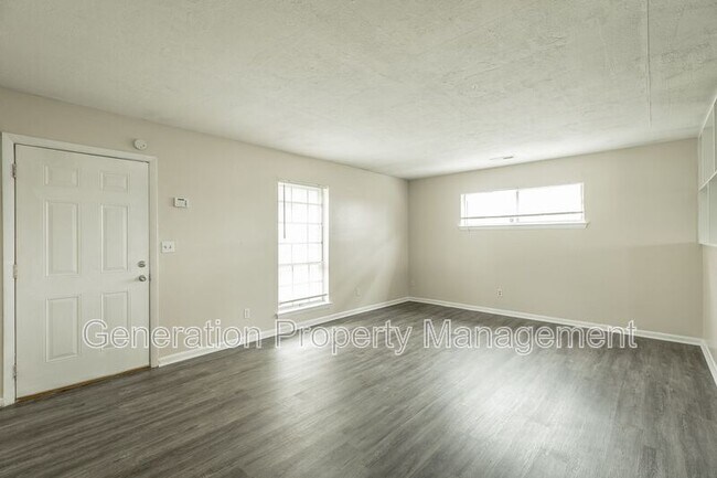 Foto del edificio - 3976 Arbor Pl Ln