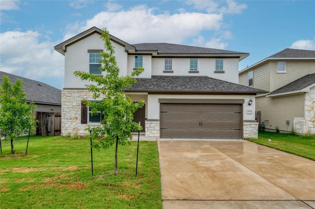Foto principal - 13924 Heartland Dr