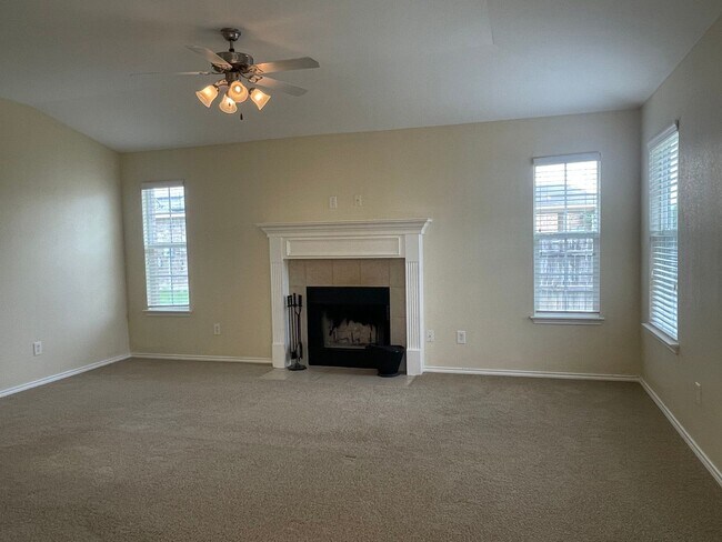 Foto del edificio - 3 BEDROOM, BELTON ISD