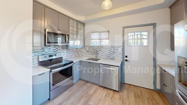 Building Photo - 777 N 9th St