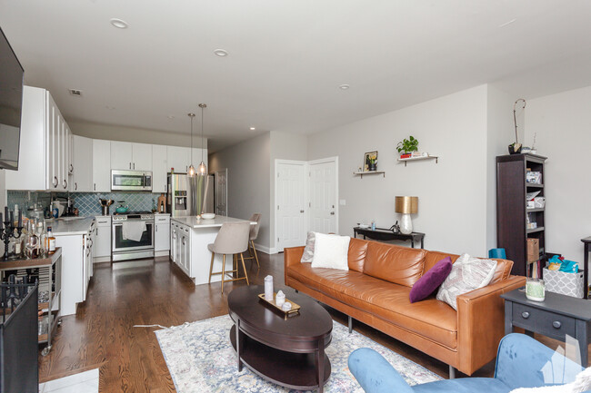 Foto del edificio - 857 W Wrightwood Ave