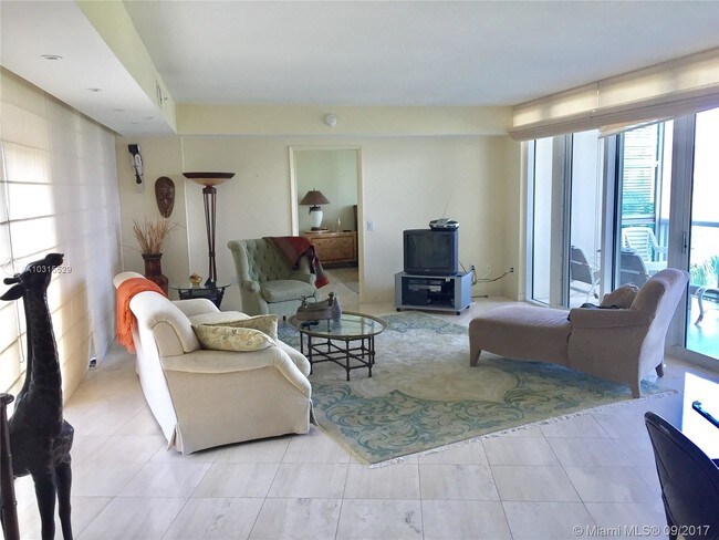 Building Photo - 3370 Hidden Bay Dr