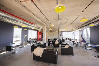 Building Photo - MyRez On Lester - Student Living