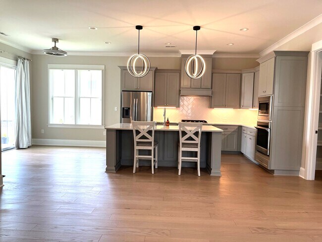 Foto del edificio - 311 Clift Home Pl Dr