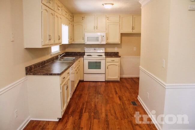 Building Photo - 60 Timber Mill Cir