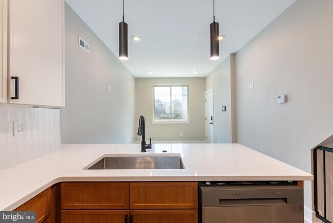 Foto del edificio - 2048 N 3rd St
