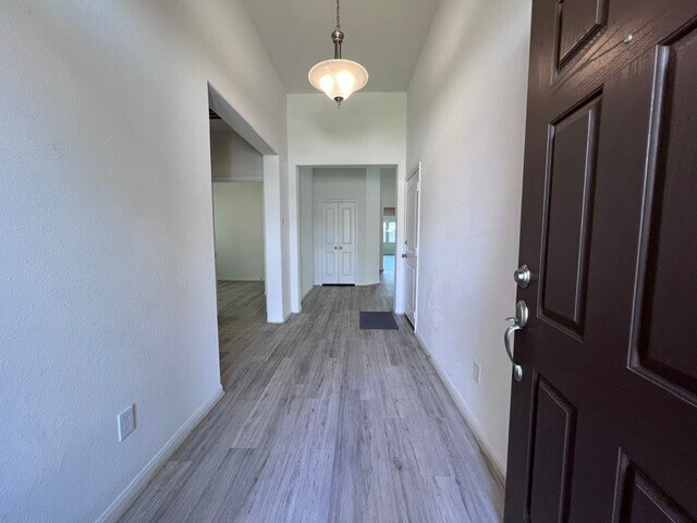 Foto del edificio - 14147 Little River Dr