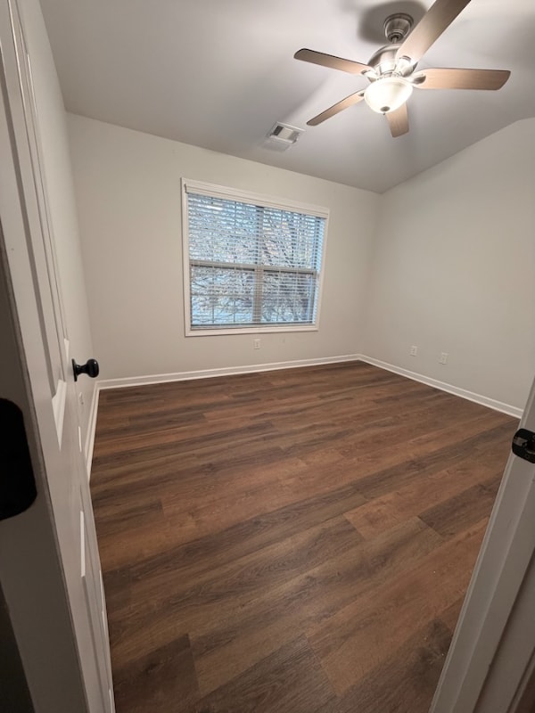 Building Photo - 1925 Gregory Run NE