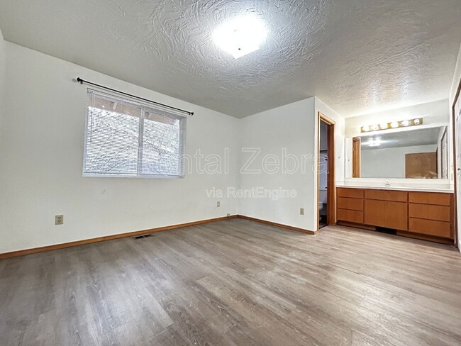 Foto del edificio - 1818 NE Wichita Way