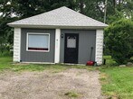 Primary Photo - 3901 W Ridge Rd
