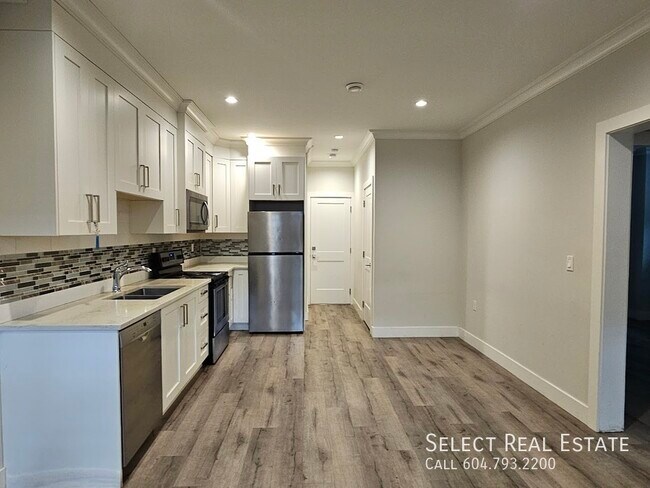 Photo du bâtiment - 5483-5188 188 St