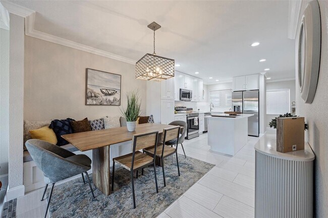 Foto del edificio - 1008 Apollo Beach Blvd