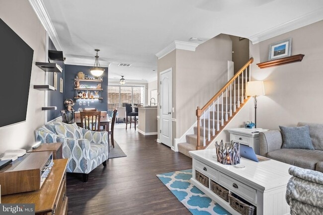 Photo - 1921 Kenwood Ave Townhome