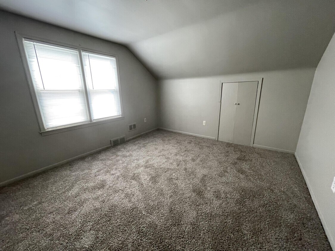 Foto principal - 18566 Appleton St