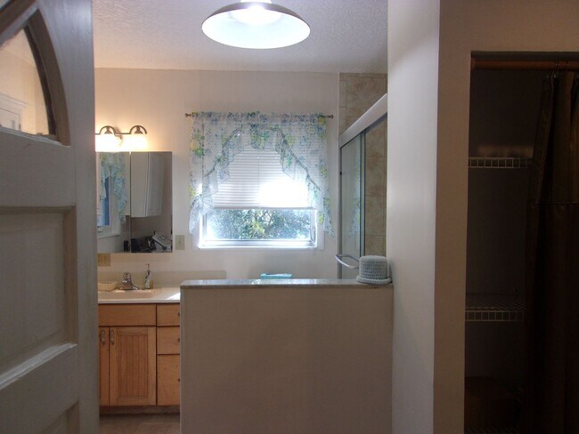 Foto del edificio - Adorable 2 Bedroom 1 Bath in Brooksville