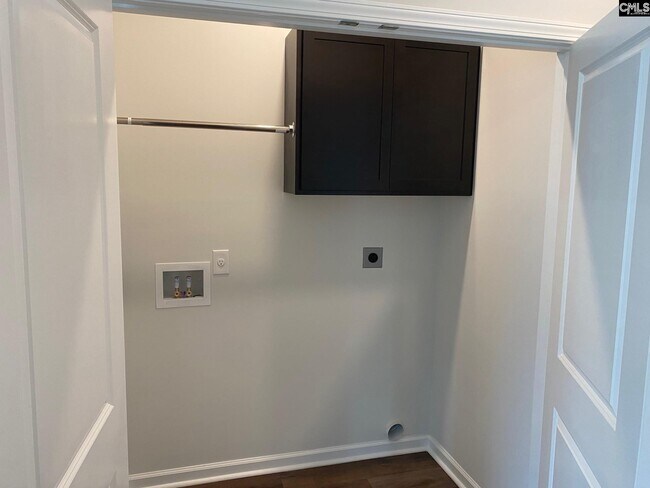 Building Photo - 419 Sharptail Dr