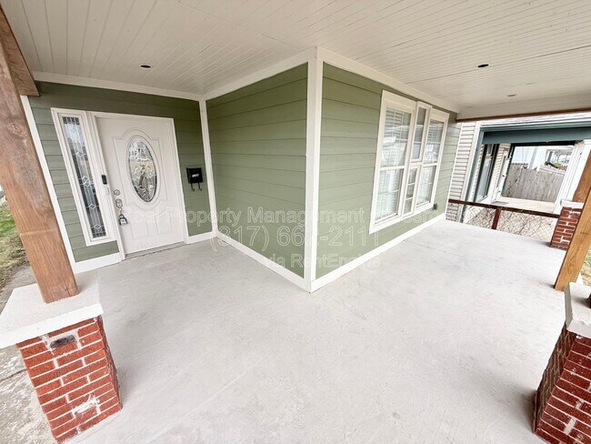 Photo - 1135 Spann Avenue House