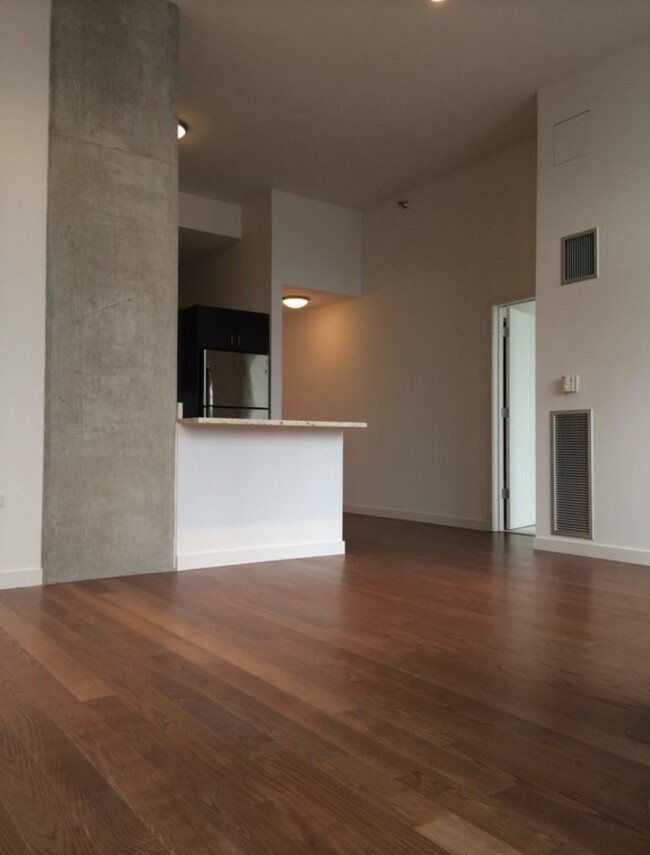 Foto del edificio - 235 W Van Buren St