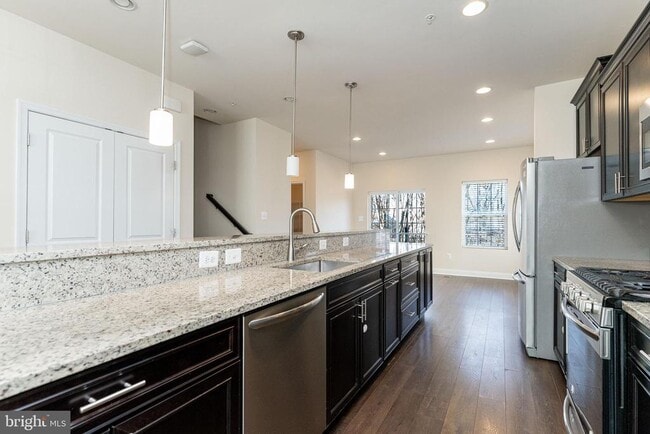 Building Photo - 3679 Duckhorn Way