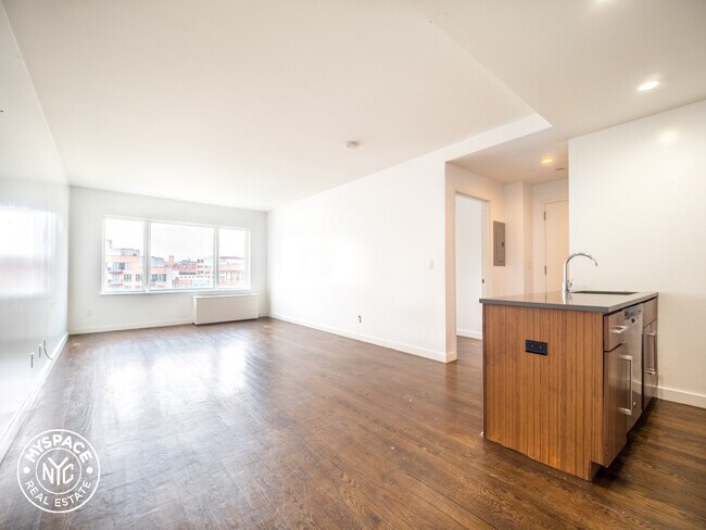 Building Photo - 1209 Dekalb Ave