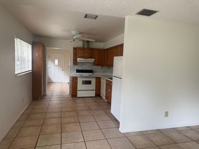 Foto del edificio - Lovely 1/2 Duplex in St Cloud