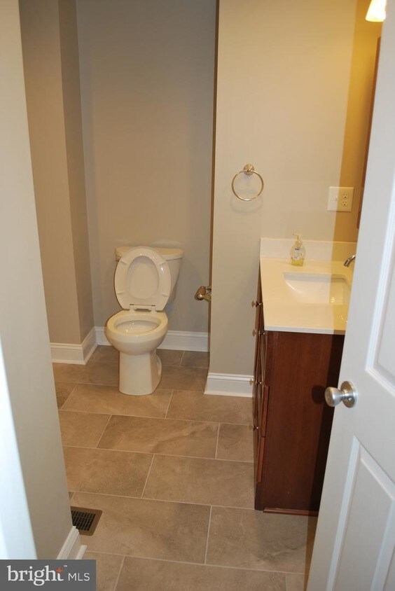 Foto principal - 45625 Clearbrook Ln