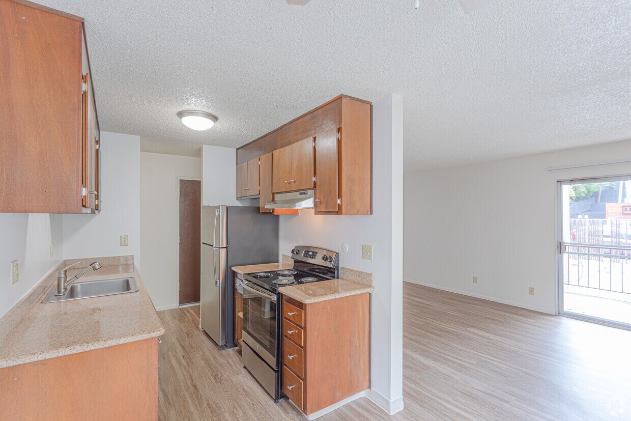 Warring Street Apartments in Berkeley, CA