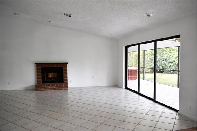Building Photo - 13492 Exotica Ln