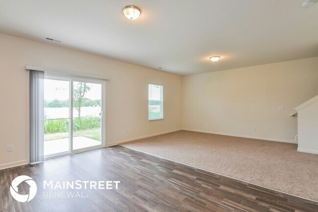 Building Photo - 724 Kenyon Spring Dr