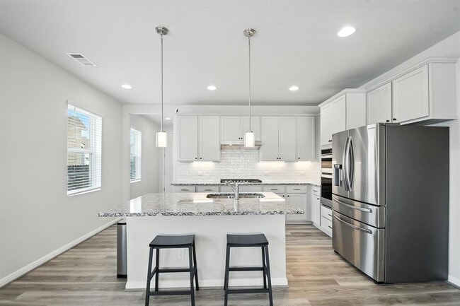 Building Photo - 410 Watercourse Wy