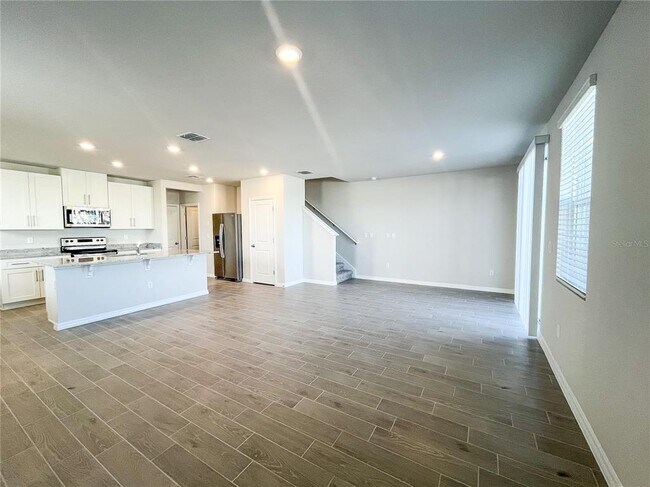 Building Photo - 32459 Limitless Pl