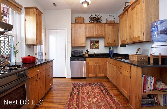 Building Photo - 2 br, 2 bath House - 1717 T ST NW Unit 12