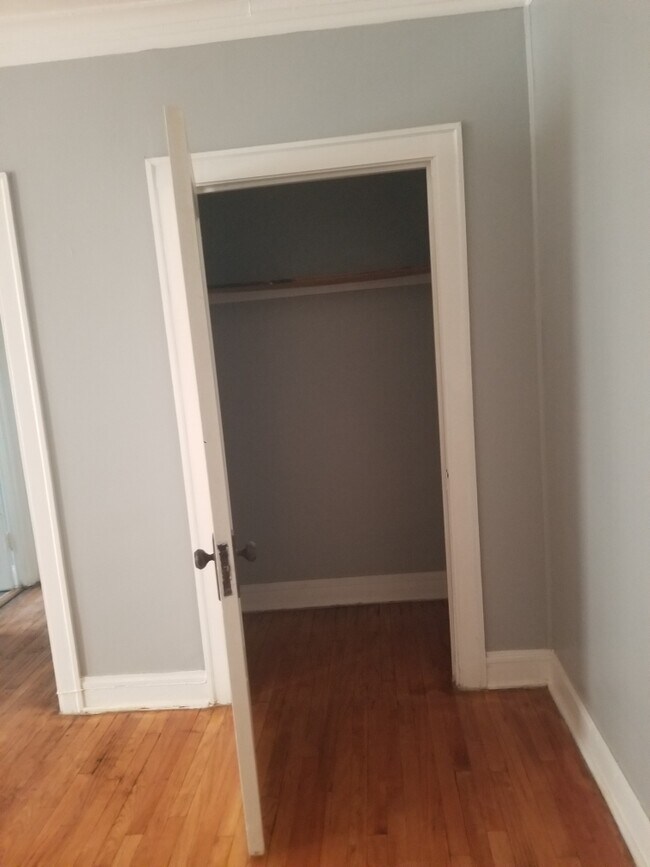 CLOSET - 3136 W Marquette Rd