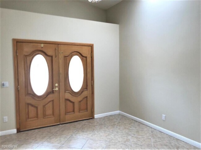 Building Photo - 4 br, 2 bath House - 72450 Brushwood Dr